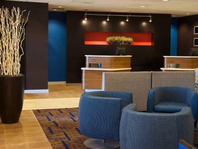 Courtyard Bloomington