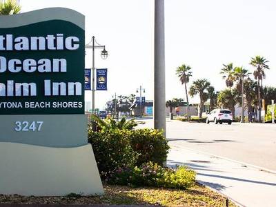 Atlantic Ocean Palm Inn