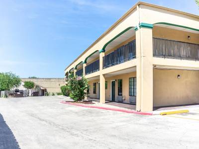 Americas Best Value Inn-Medical Center