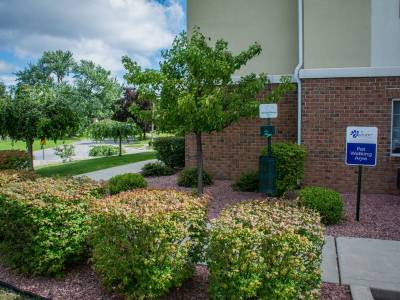 Candlewood Suites South Bend Airport