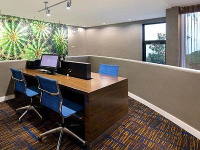 Courtyard Dallas Addison/Midway