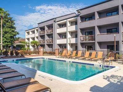 Courtyard by Marriott Orlando Airport