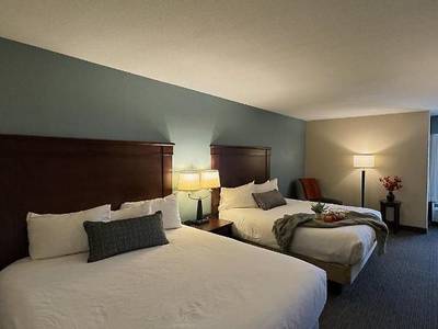 Drury Inn & Suites Troy
