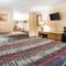 Econo Lodge Inn & Suites Kalispell