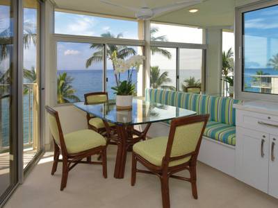 Hale Pau Hana Resort