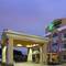 Holiday Inn Express Hotel & Suites Carthage