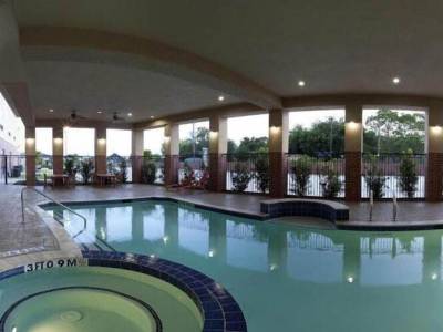 Holiday Inn Express Hotel & Suites Deer Park