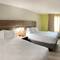 Holiday Inn Express & Suites Memphis/Germantown