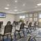 Holiday Inn Express Hotel & Suites Opelika Auburn