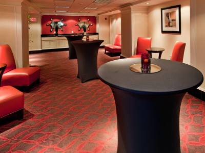 Holiday Inn Kansas City Downtown - Aladdin