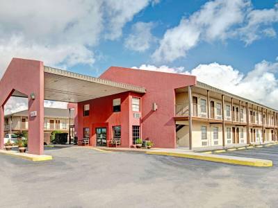 Days Inn San Antonio / Near Lackland AFB