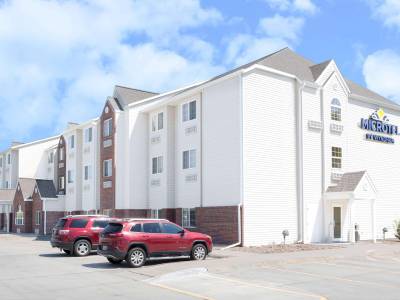 Microtel Inn & Suites Kearney