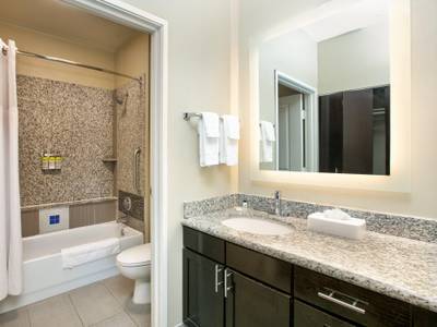 Staybridge Suites Plano - Richardson Area