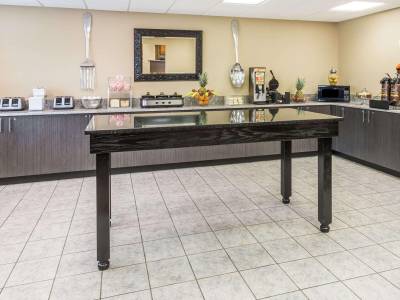 Super 8 Motel - Huntington