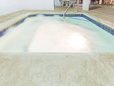 Super 8 Motel - Salem