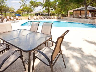 The Highlander Hotel