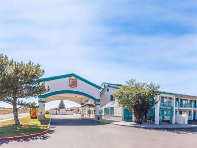 Super 8 Flagstaff I-40 Ex 198 Lucky Lane