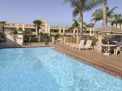 Ramada Anaheim Maingate North