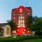 Red Roof PLUS+ Columbus Downtown-Convention Center