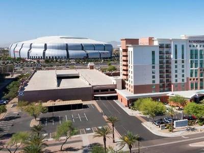 Renaissance Phoenix Glendale Hotel & Spa