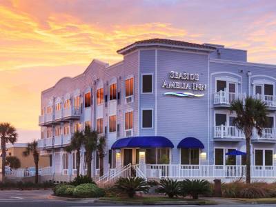 Seaside Amelia Inn
