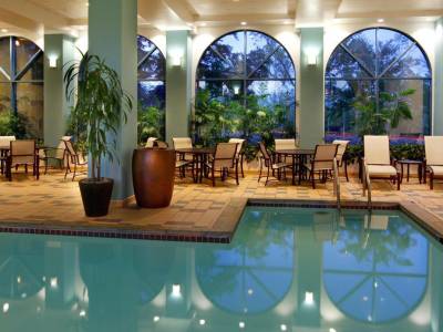 Sheraton Columbus Suites