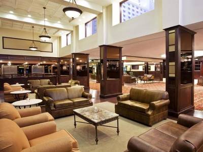 Sheraton Greensboro at Four Seasons