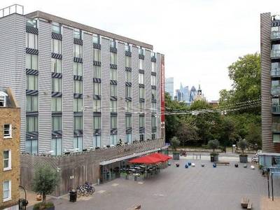 Bermondsey Square Hotel