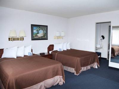 Travelodge by Wyndham La Jolla Beach