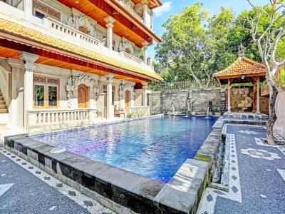 Puri Dewa Bharata Hotel & Villas