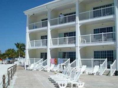 Pierview Hotel & Suites