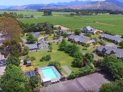 Vintners Retreat Resort