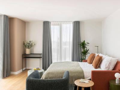 Cove Paradise Street