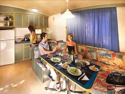 Jolly Camping in Town  (Foto)