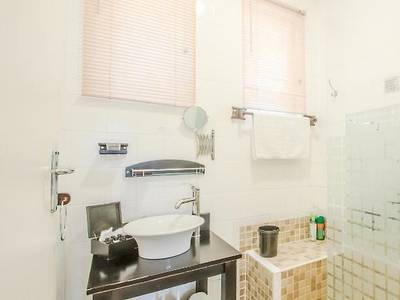 Honey Pot Bed & Breakfast Guest House