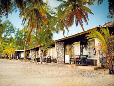 Small Hope Bay Lodge