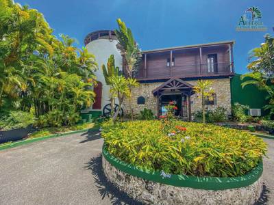 Auberge De La Vieille Tour