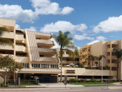 Sommerset Suites Hotel