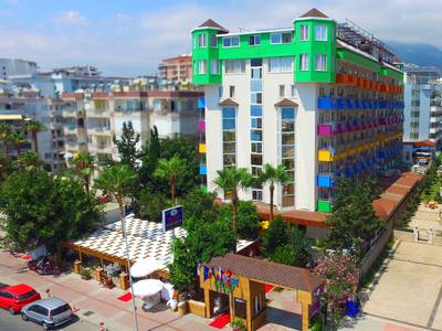 Klas More Beach Hotel 