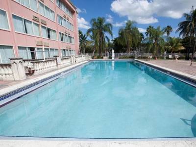 Roma Golden Glades Resort