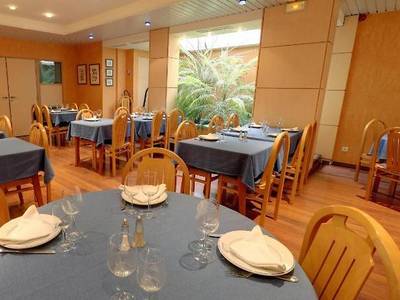 L'Hirondelle Blanche