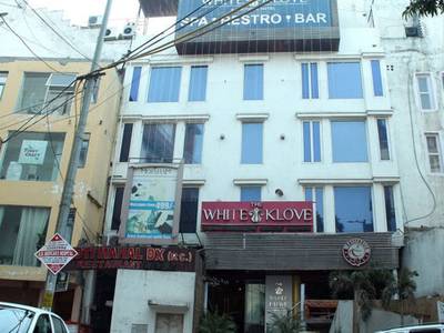 FabHotel White Klove