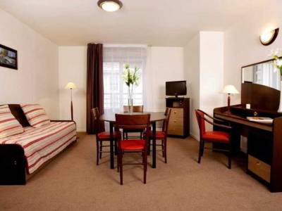 Comfort Suites Port-Marly Paris Ouest