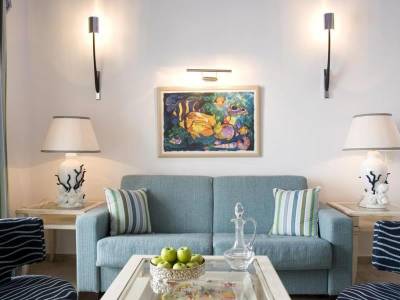 Arte & Mare Elia Suites