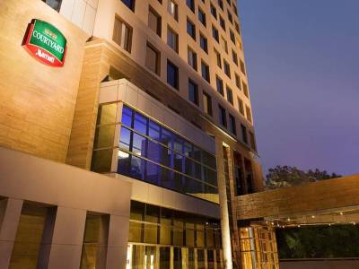 Courtyard Gurugram Downtown
