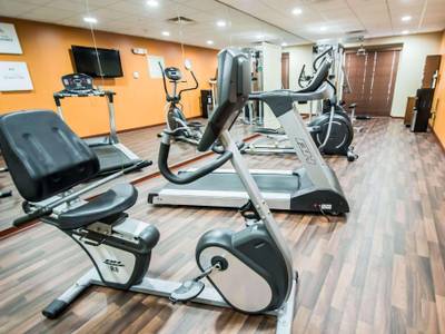 Comfort Suites Orlando Airport