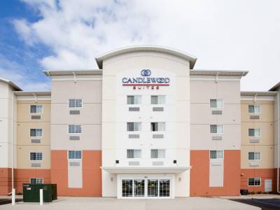 Candlewood Suites MINOT