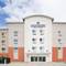 Candlewood Suites MINOT