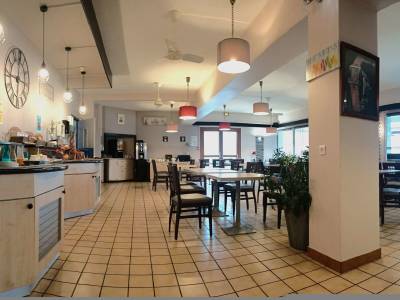 Hotel Kyriad BESANCON - Palente