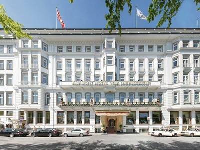 Fairmont Hotel Vier Jahreszeiten
